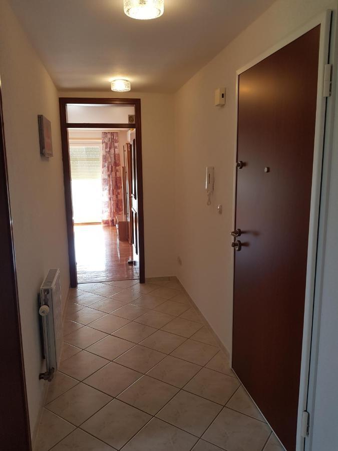Apartmani Krajnovic Fazana Ngoại thất bức ảnh
