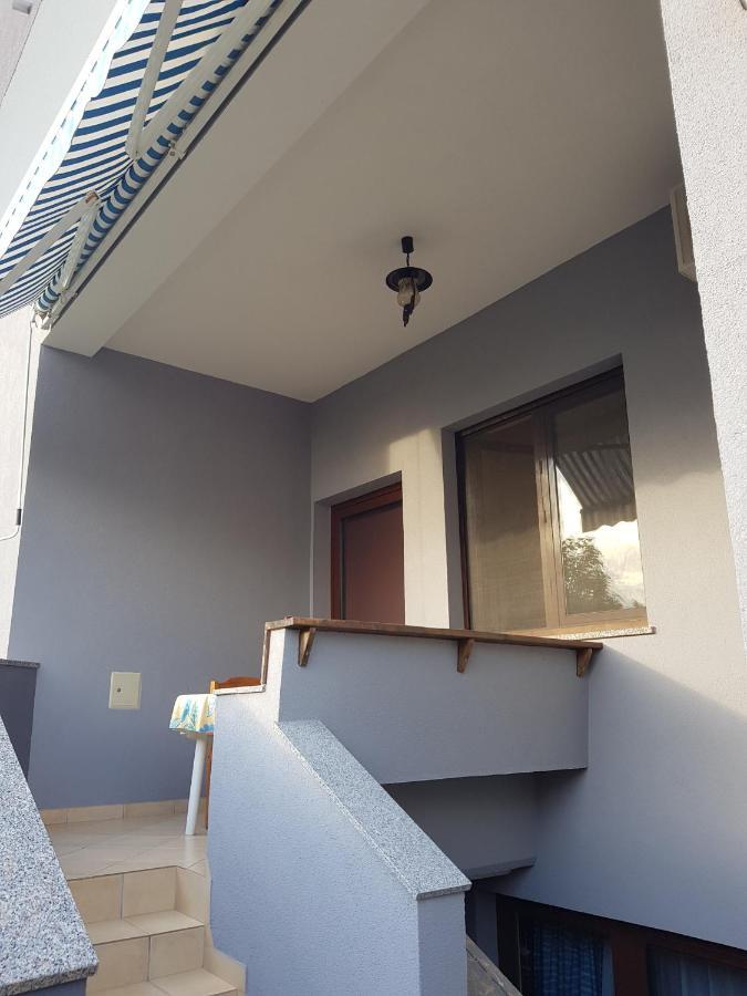 Apartmani Krajnovic Fazana Ngoại thất bức ảnh