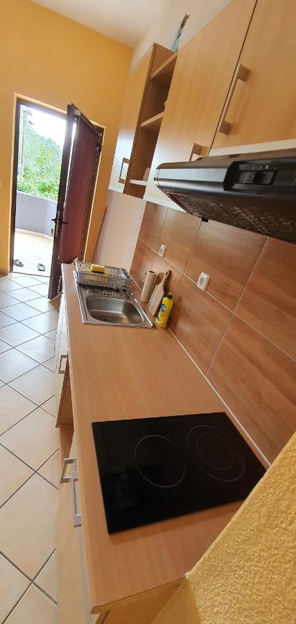 Apartmani Krajnovic Fazana Ngoại thất bức ảnh