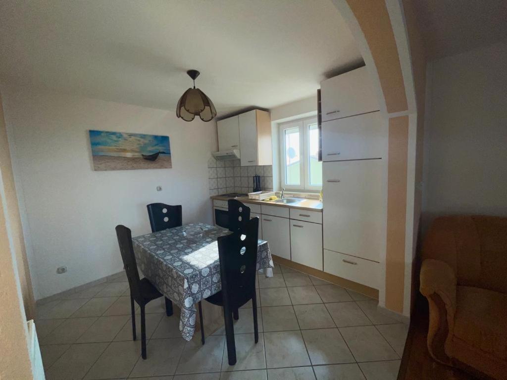 Apartmani Krajnovic Fazana Ngoại thất bức ảnh