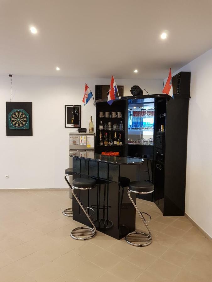 Apartmani Krajnovic Fazana Ngoại thất bức ảnh